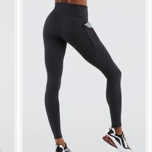 Fabletics oasis black leggings